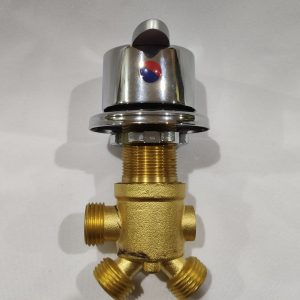 Zawór rozdzielający 3 wyjścia R01