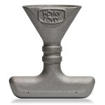 Serce sauny – fiński pojemnik na wodę montowany między kamieniami pieca, generujący delikatną i wilgotną parę dla komfortowego seansu w saunie domowej lub ogrodowej